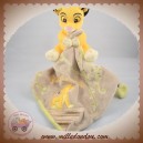 DISNEY DOUDOU LION SIMBA JAUNE MOUCHOIR MATATA SOS